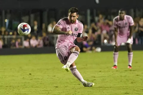 Lionel Messi 