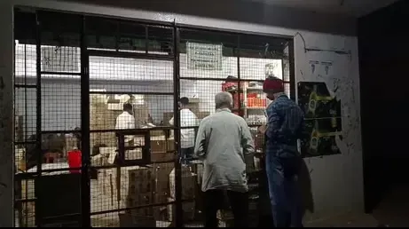 The Tasmac outlet involved in controversy at Veerakamodu, Tirupattur district