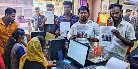 Bull owners and tamers swarm e-sevai centre for online registration in Madurai on Wednesday