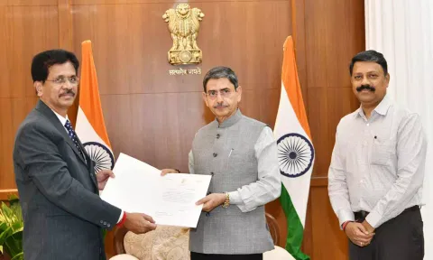 TN Governor appoints Dr K Narayanasamy, as Vice-Chancellor of The Tamil Nadu Dr. MGR Medical University, Chennai