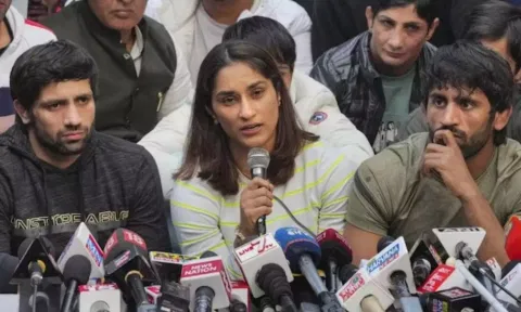 File photo of protesting wrestlers addressing the press