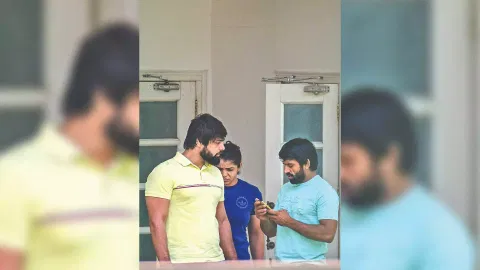 Wrestlers at residence of Sports Minister Anurag Thakur