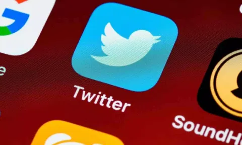 Twitter’s new update to only let Blue users send DMs to non-followers
