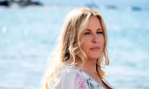 Jennifer Coolidge