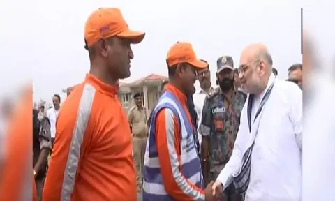 Amit Shah meets NDRF personnel in Kutch district (ANI) 