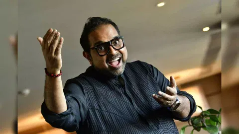 Indian singer Shankar Mahadevan