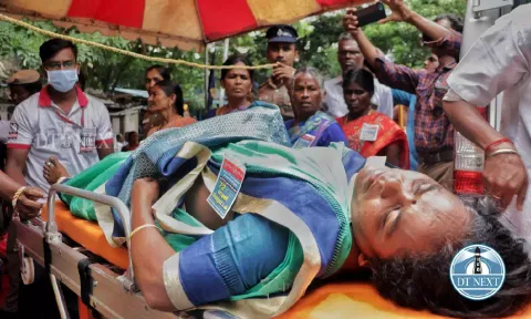 Anganwadi workers continuing their hunger strike on day 2