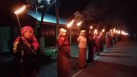 Visuals from Bishnupur, Manipur
Read more at: https://www.deccanherald.com/national/supreme-court-seeks-fresh-status-report-on-manipur-violence-1233431.html