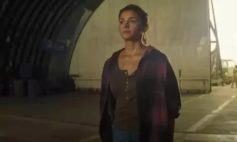 A still of Alia Bhatt in new spy-thriller-action film 'Heart of Stone' (IANS)