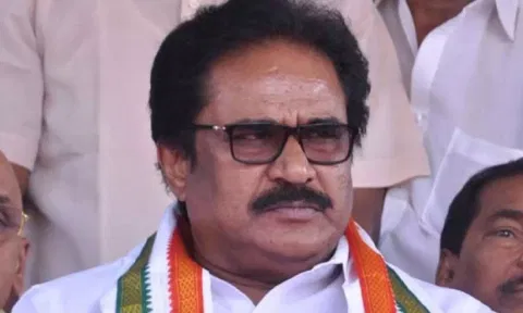 Congress MP S Thirunavukkarasar 