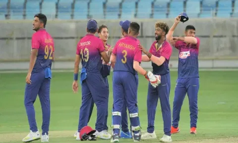 Team UAE celebrating
