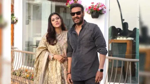  Actor Ajay Devgn and Kajol (Photo/IANS)