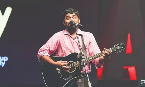  Musical comedian Jagan Krishnan.
