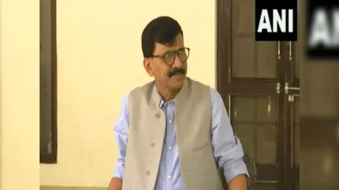 Shiv Sena (UBT) MP Sanjay Raut (Photo/ANI)