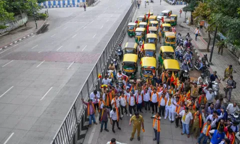 The bandh evoked a mixed response in other regions of the State. (PTI) 