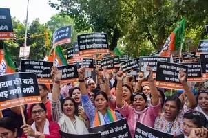 BJP leaders stage protest near AAP office, demand Delhi CM Kejriwal's resignation over liquor 'scam'