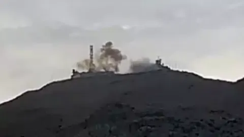 Hezbollah fires missiles on Israeli targets