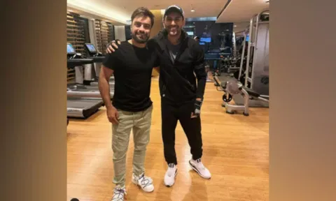 Kartik Aaryan, Rashid Khan (Image: IANS)