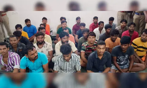 The arrested migrant workers. 