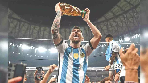  Lionel Messi