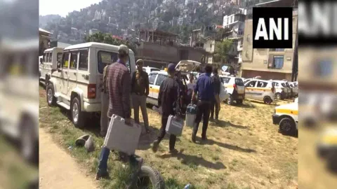 Polling parties leave for polling stations for Mizoram Assembly elections (Photo/ANI)