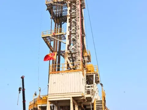 ONGC declares interim dividend as Q2 net profit surges to Rs 13,734 crore