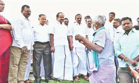 Minister Siva V Meyyanathan inspecting the damage in Mayiladuthurai on Thursday