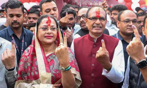 Priyanka Gandhi comes to MP during polls for entertainment: CM Chouhan