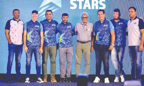 (from left) Srinadh Chitoori (CEO, Southern Sports & Entertainment Pvt.Ltd), Michael Bevan, Manvinder Bisla, Ashok Dinda, Kasi Viswanathan (CEO, Chennai Super Kings), Ross Taylor, Jesse Ryder and Gautam Reddy (Managing Director, Southern Sports & Entertainment Pvt.Ltd)