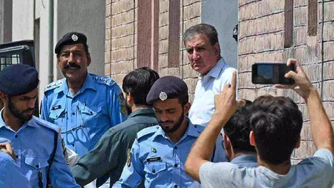  Pakistan's former foreign minister Shah Mahmood Qureshi