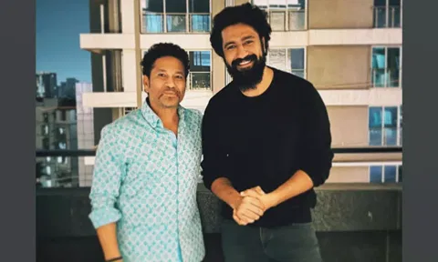 Sachin Tendulkar, Vicky Kaushal (Photo: Instagram)