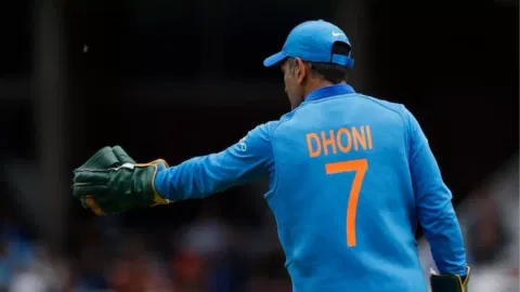 Mahendra Singh Dhoni's iconic No. 7 jersey