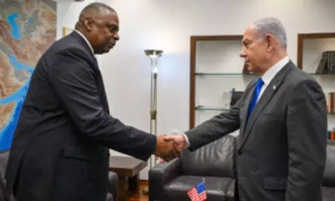 U.S. Defense Secretary Lloyd Austin, Israeli Prime Minister Benjamin Netanyahu (Image: IANS)