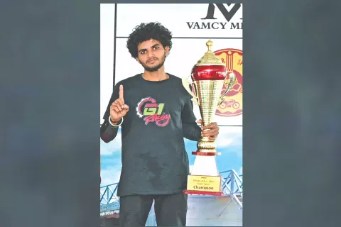Mohammed Arfath with his trophy.