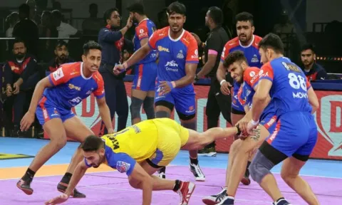 Haryana Steelers and Tamil Thalaivas in action during Pro Kabaddi League season 10 (ANI)