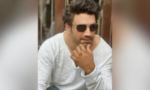 Sharad Kelkar