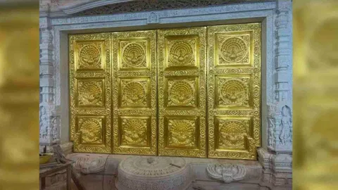 Door of Garbagriha installed at Ayodhya temple (ANI)
