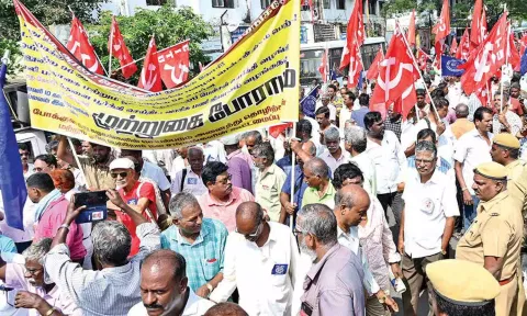 Retired transport staff clueless over disbursal of terminal benefits