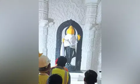 The idol is 51 inches tall and weighs 1.5 tonnes. (ANI)