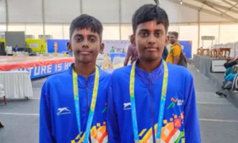 Twins Devesh K and Sarvesh K (IANS) 