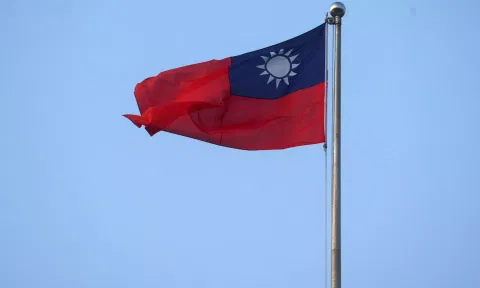 US lawmakers visit Taiwan to show support amid tensions with China