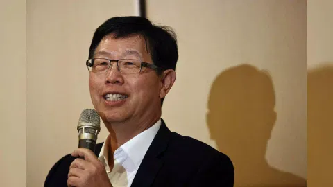  Foxconn Group CEO and Chairman Young Liu (Reuters) 