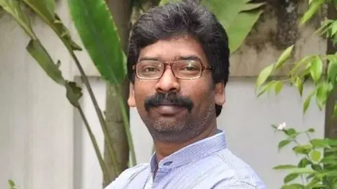  Jharkhand Chief Minister Hemant Soren 