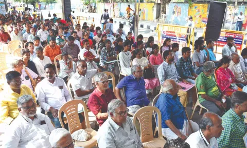 Hundreds of denizens participated at the event organised by Arappor Iyakkam on Sunday