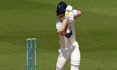 David Lloyd (Glamorgan Cricket Twitter)