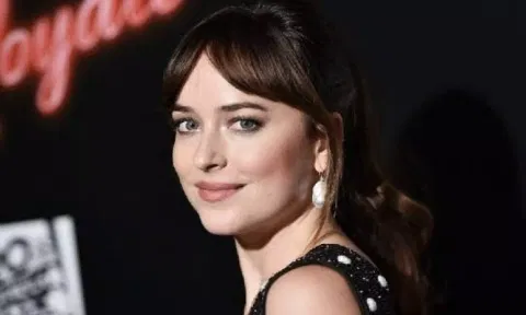 Dakota Johnson 