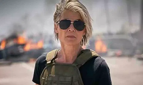 Linda Hamilton (X)
