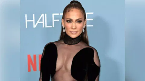 Actress-singer Jennifer Lopez (IANS) 