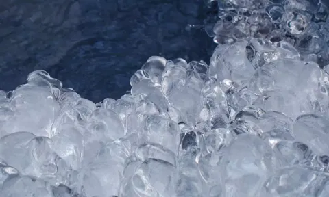 Representative image of Dry ice (Unsplash)