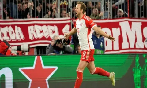 Harry Kane celebrating a goal